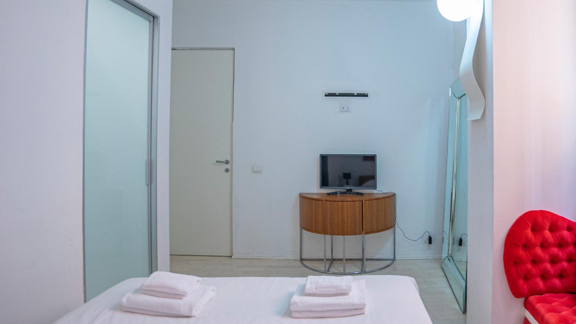Stylish Apartment Close To Piazza Navona Rome Exterior photo